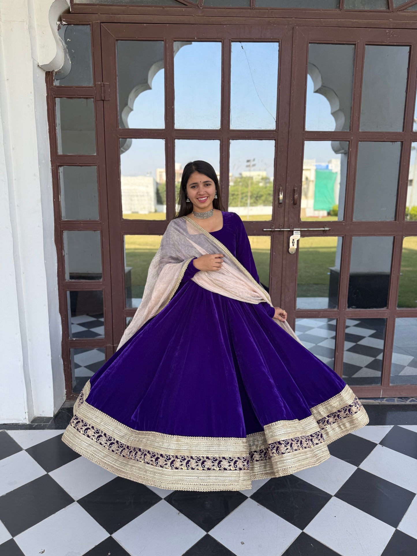 Dilbaro Velvet Anarkali