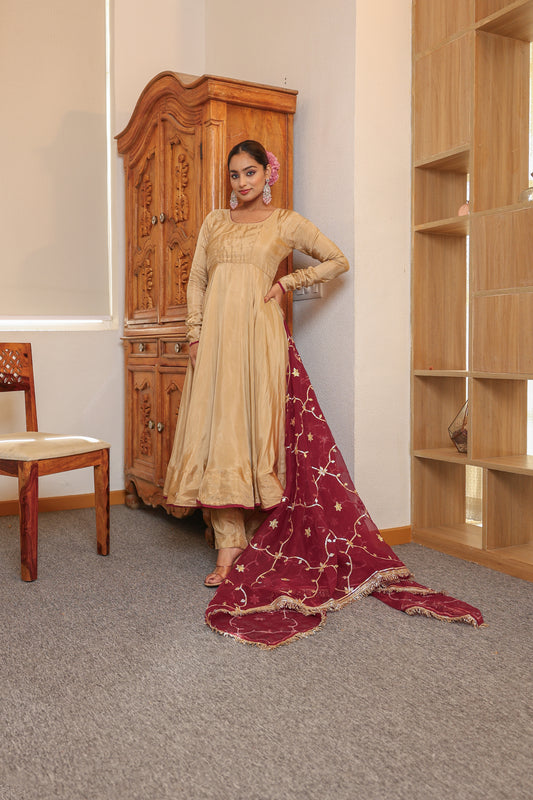 Gul Bahaar Anarkali