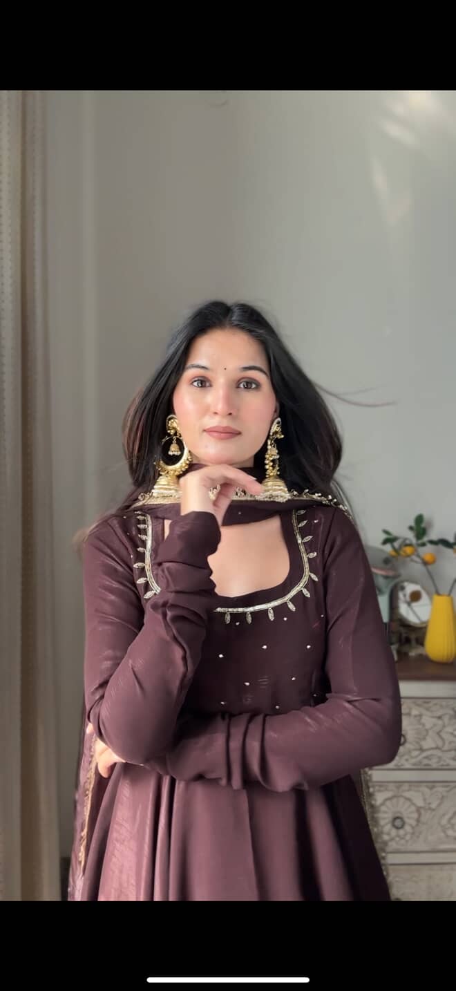 Brown_e_Noor Anarkali