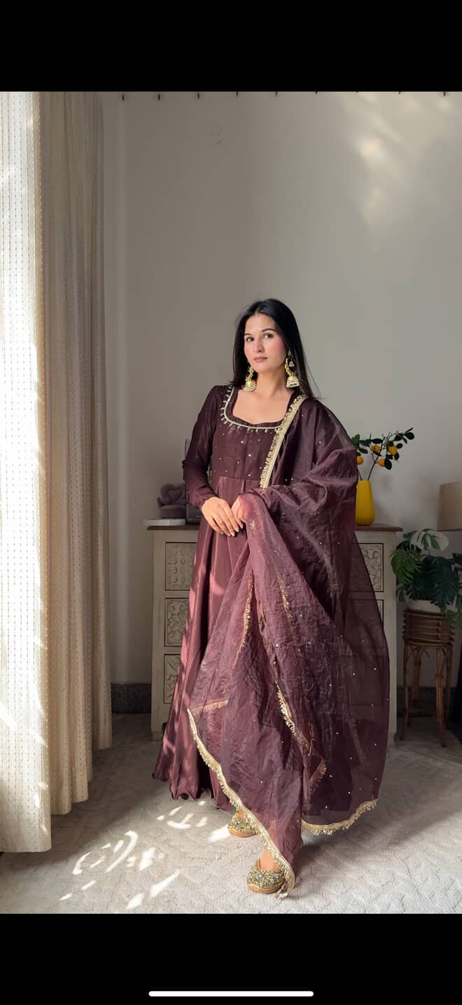 Brown_e_Noor Anarkali