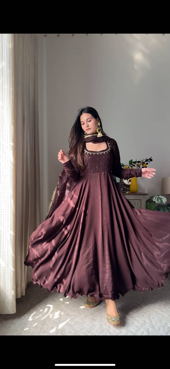 Brown_e_Noor Anarkali