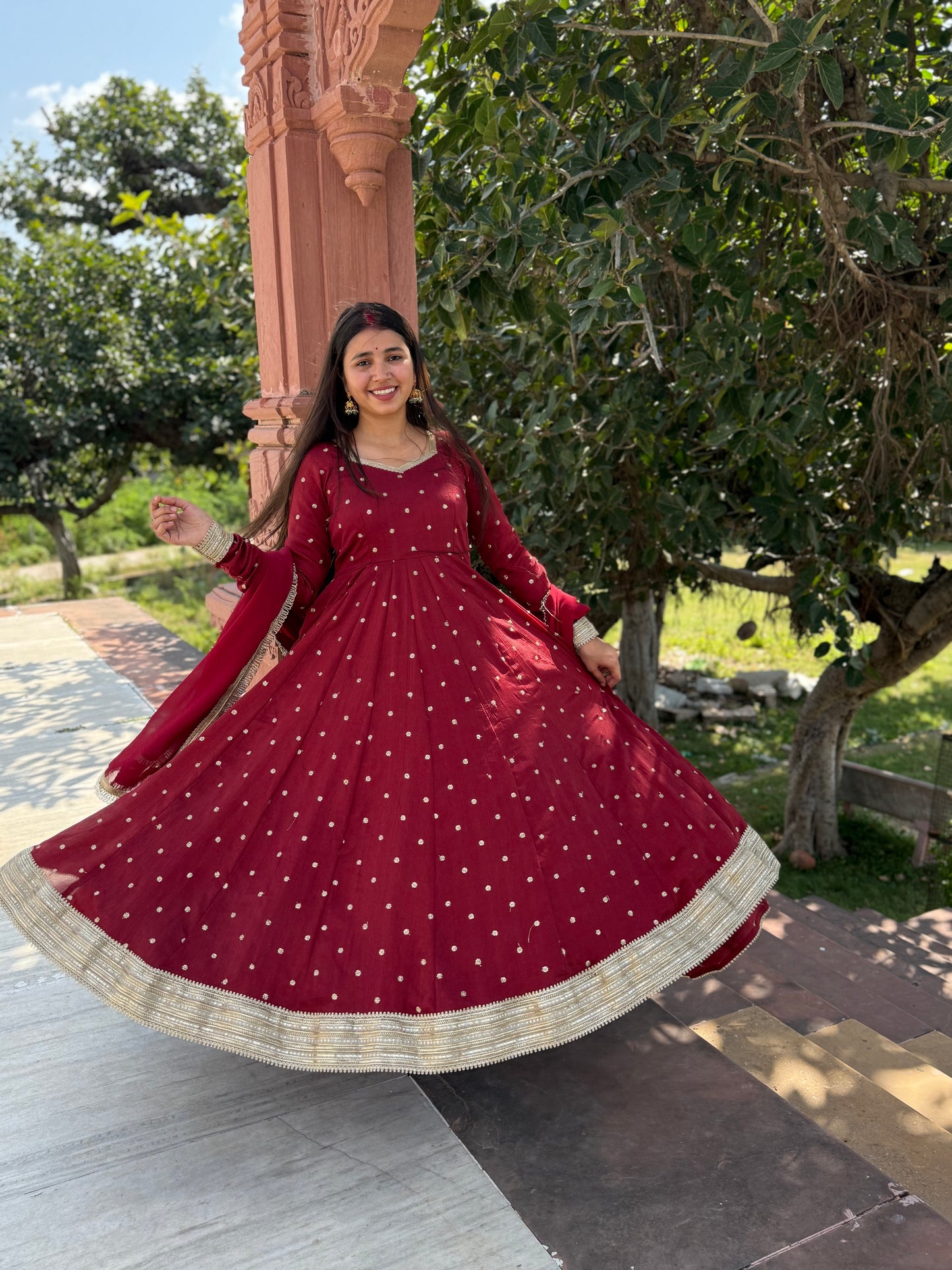 Mahroon Buti Anarkali
